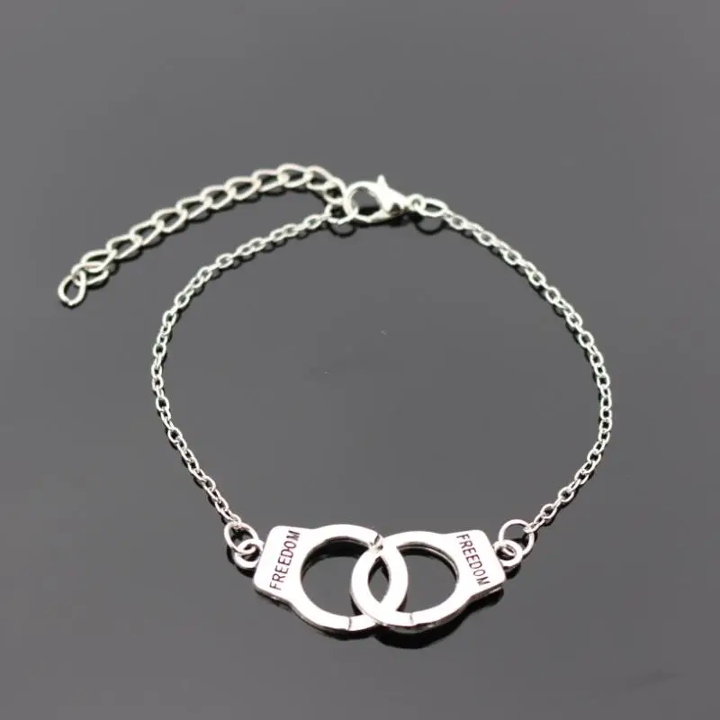 Bulk Sale Price Promotion Different Shape Metal Bracelets For Women Men Lovers Bracelet & Bangles Good Birthday Gift For Love