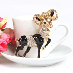 Black Goat Sheep Cute Crystal Charm Purse Handbag Car Key Keyring Keychain Party Wedding Birthday Gift