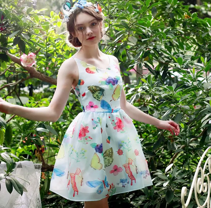 

LYNETTE'S CHINOISERIE Summer Original Design Women High Quality Digital print blue organza V-neck spaghetti strap puff dress