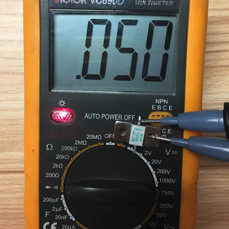 Atténuateurs à bride 100W 50 ohm DC-2.0GHz 20dB RFP1398 RFP-100N20AE de référence croisée par 9AE-S Utilisé 100% DC 02/10/2018 Testé