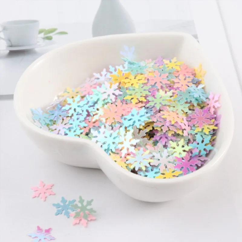 10g/ pack 10mm snowflake sequins craft white flower sequins Christmas party decorations DIY handmade accessories