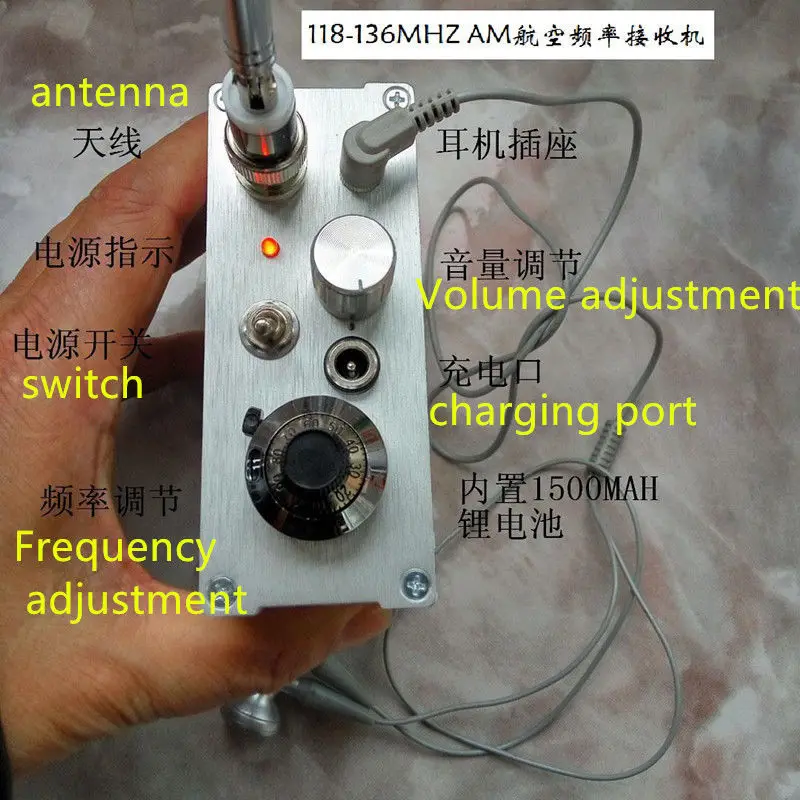 Imagem -02 - Receptor de Banda de Aviação am Airband Receptor de Freqüência de Aviação Mais Bateria de Lítio Embutida Mais Fone de Ouvido Mais Antena 118136mhz