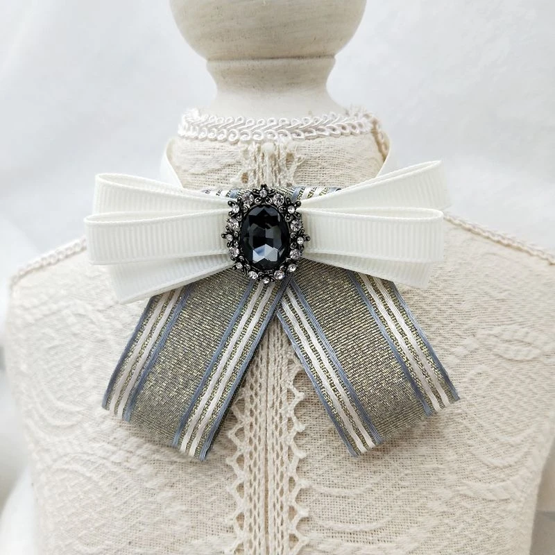 Free shipping woman New fashion necktie Silver small onion with diamond torus Korean female college wind shirt small bow tie