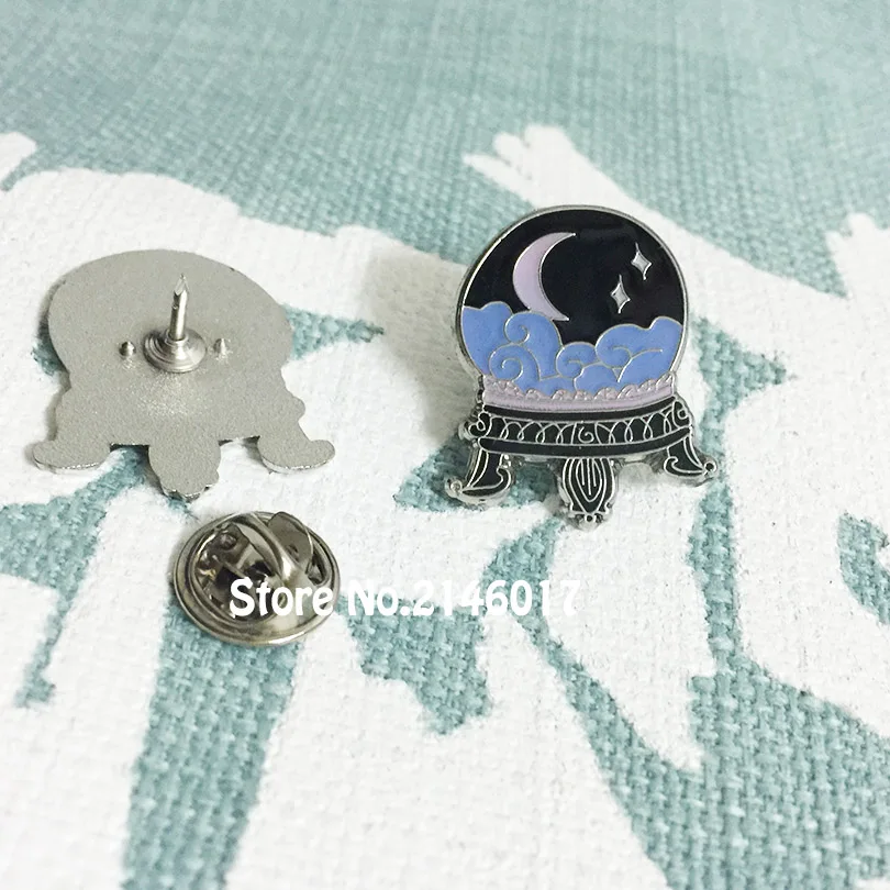 10pcs Halloween Lapel Pins Metal Craft Crystal Ball Soft Enamel Pin 1'' Mystic Occult Spooky Witch Fortune Telling Brooch