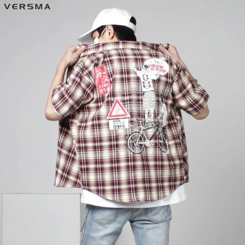 

VERSMA в Корейском стиле Harajuku Ulzzang с принтом «граффити»; Рубашки в клетку Для мужчин хип-хоп Уличная Винтаж BF свободная футболка с коротким рукавом мужская