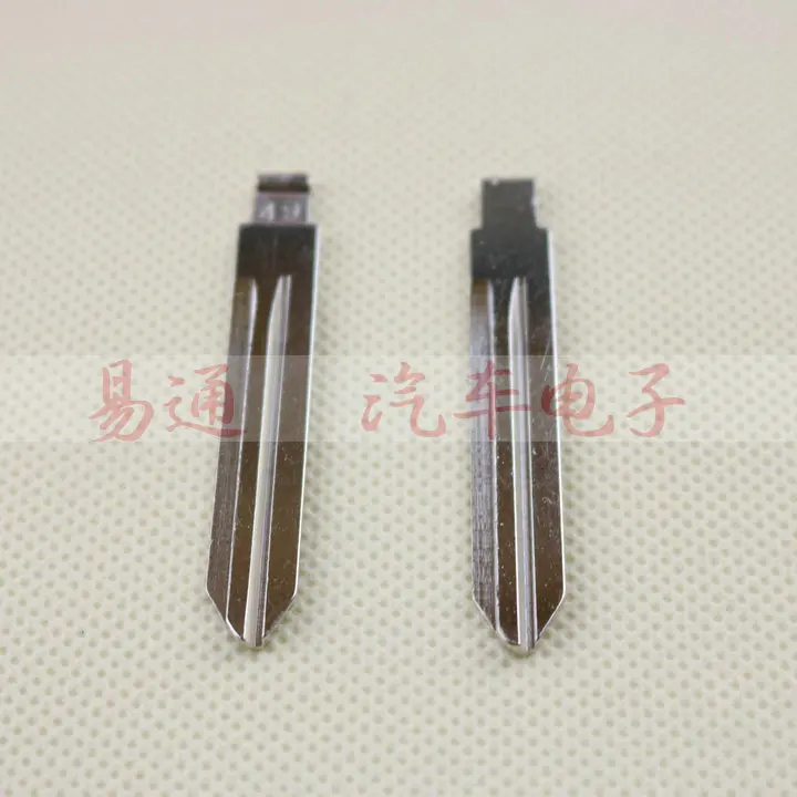 Newnissan車のキーを交換するための折りたたみ式キーブレードは、キーヘッドを交換します。49