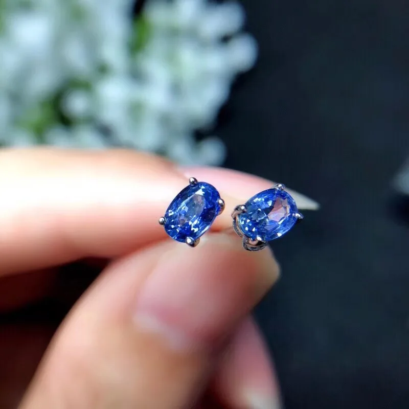 Natural Sri Lanka Sapphire Ear Nails, Simple and Delicate, Bright Blue, 925 Pure Silver