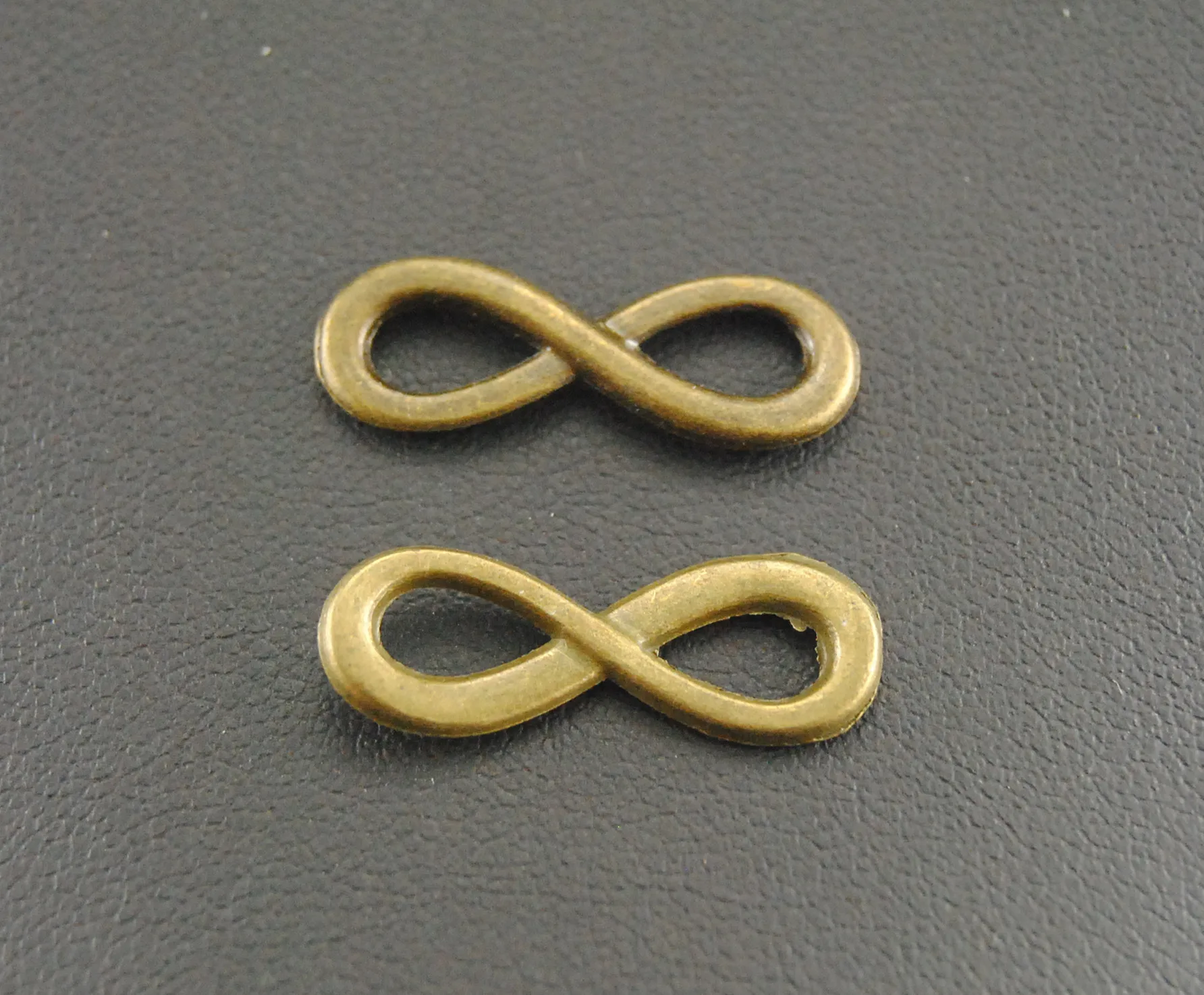 50pcs Silver Color/gold/bronze Infinity Charms Connector 