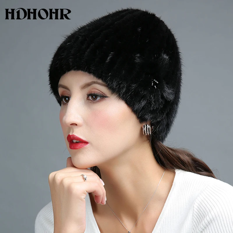 HDHOHR  2020 New Fur Hat Winter Women Genuine Mink Fur Hat  Flowers decorate Knitted Beanies Fashion Women Fur Caps