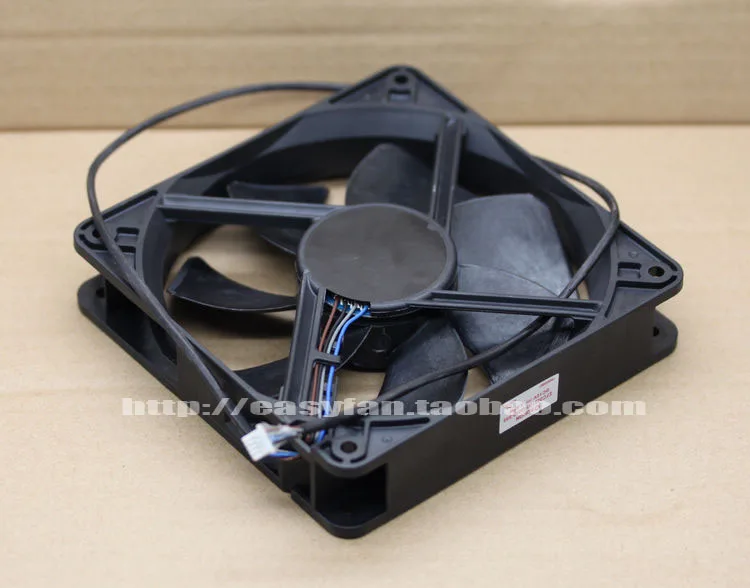 

SUNON EFC0251B1-Q050-S99 DC 12V 3.32W 120x120x25mm Projector Cooling Fan