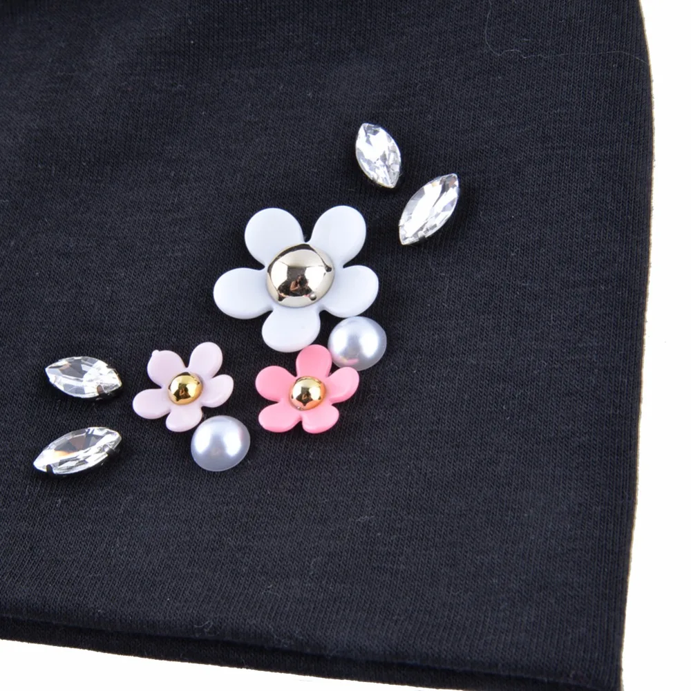 Solid Color Hat For Women Rhinestone Flower Beanies Skullies Ladies Elegant Beanie Cap Female Spring Autumn Bonnet Gorras Chapeu