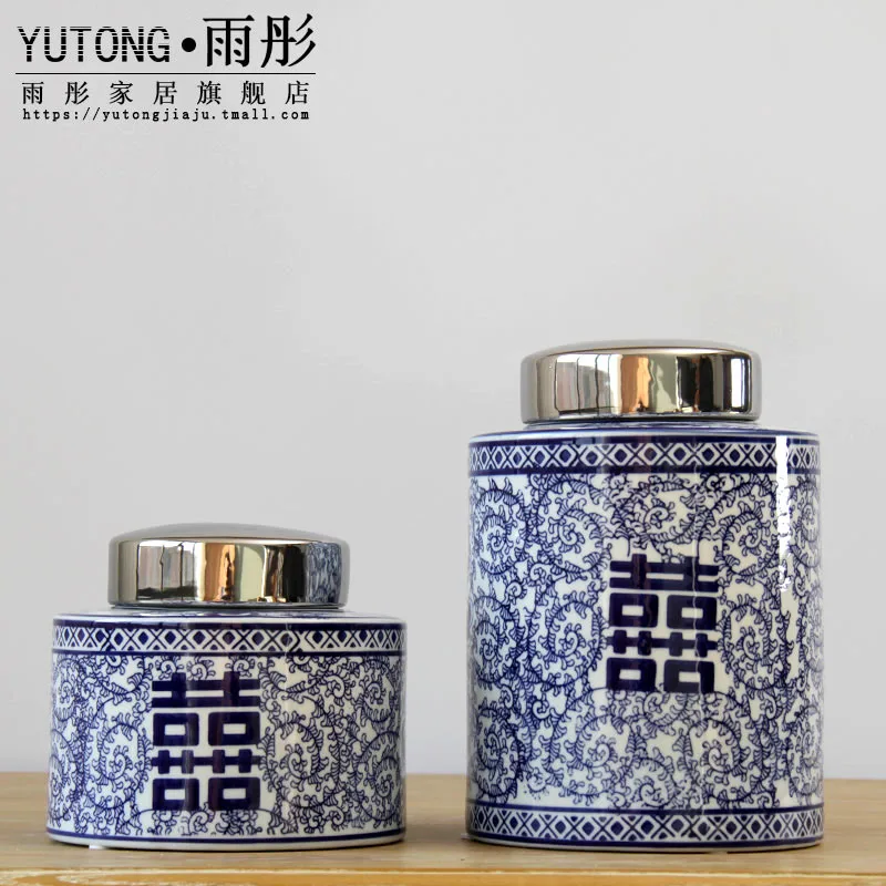 Jingdezhen Ceramic Hand Silver-plated Chinese Blue and White Porcelain Storage Tank