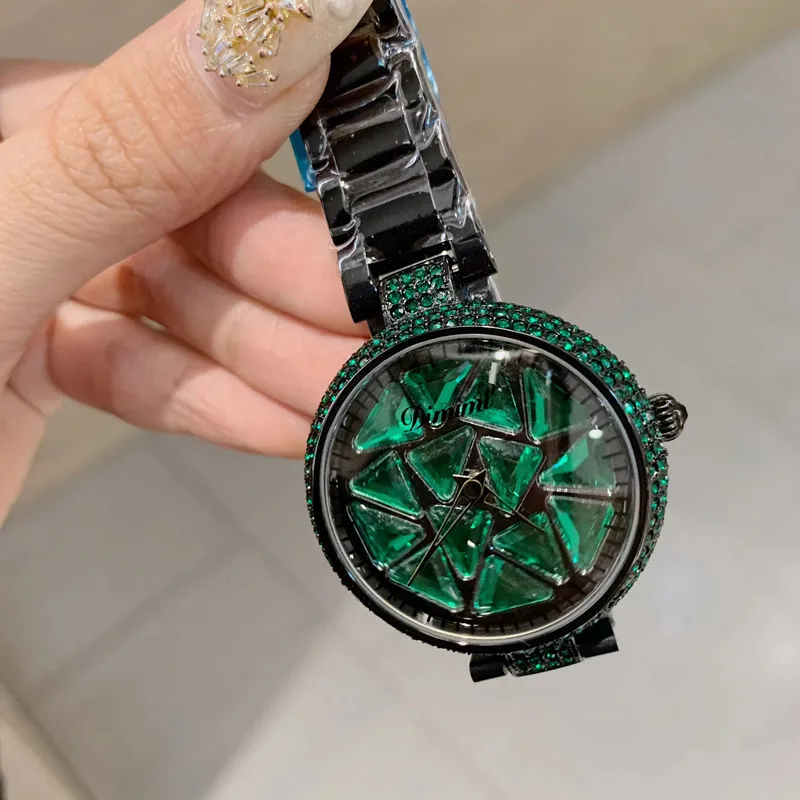 Noble Matching Black Green Watches for Women Sparkly Crystals Watch Creative Spinning Triangle Zircons Wrist watch Waterproof