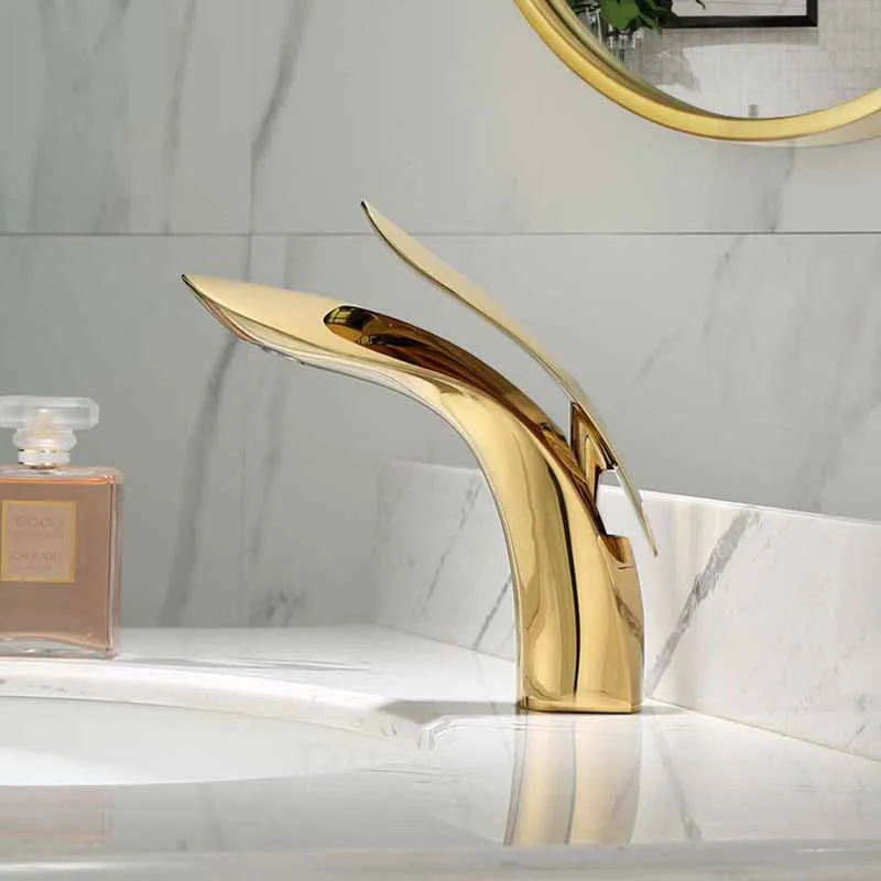 

Bathroom Basin Faucet Gold/Chrome/White/Black/ Brass Mixer solid copper Luxury North Europe style Tap Sink Taps Basin Faucet