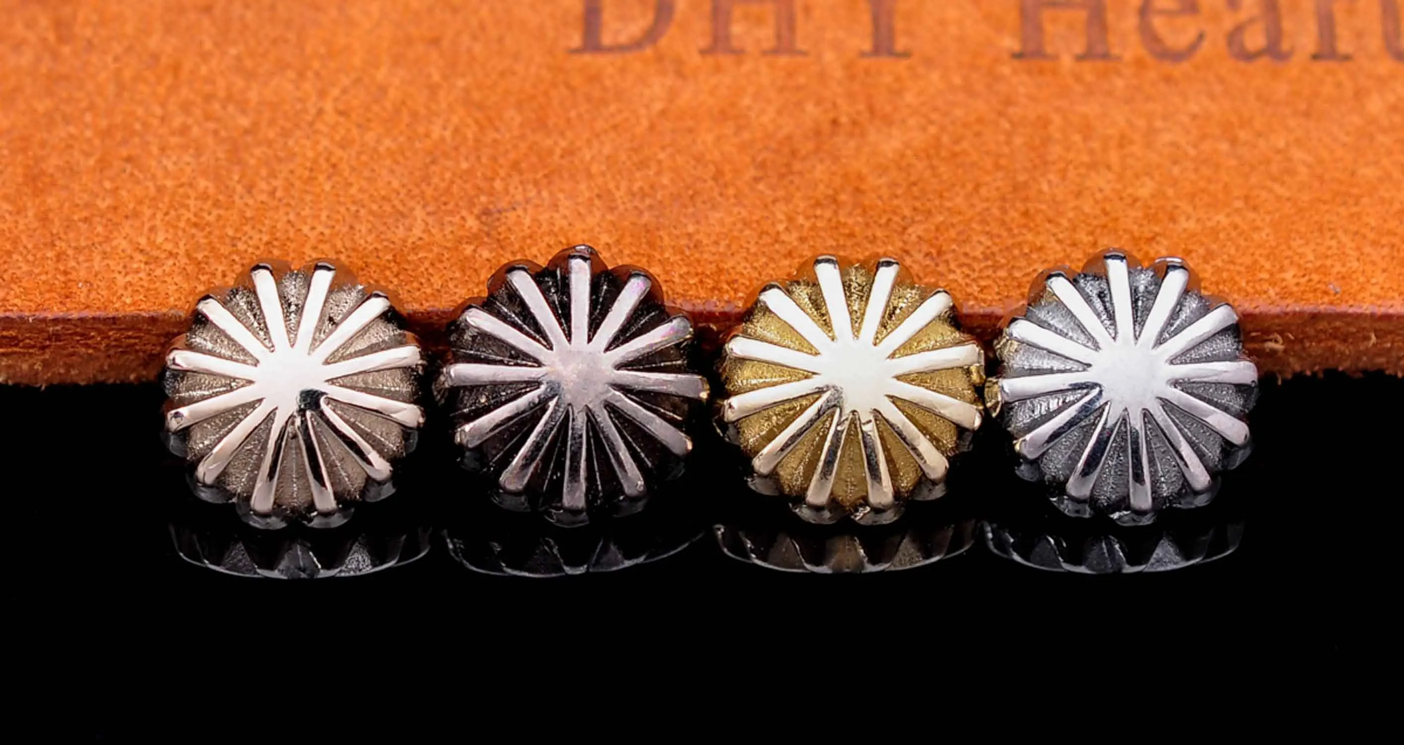 10pc Quality Small Tribal Style Fashion Flower Leathercraft Belt Conchos Screwback Wallet Decor 10mm