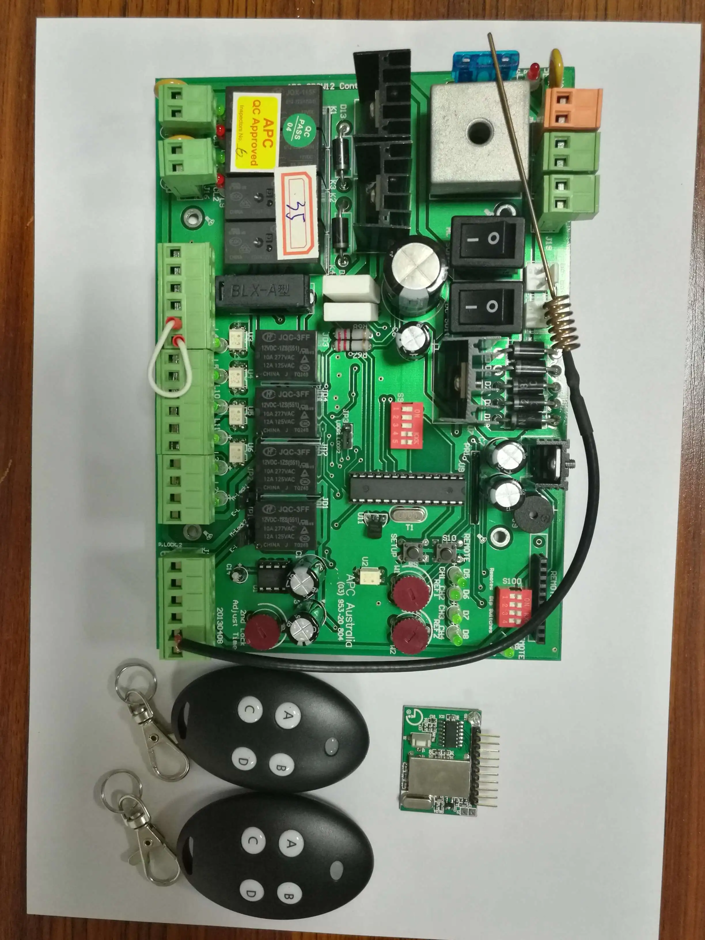 スイングゲート用のリモートコントロールコントローラー,固定コード,2つのドア,433.93MHz