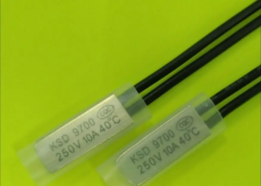

Переключатель контроля температуры KSD 9700, 250 В/10 А, 40C, 45, 50, 55, 60, 65, 70, 75, 80, 85, 110C, 135C градусов, термальная защита, обычно закрывает