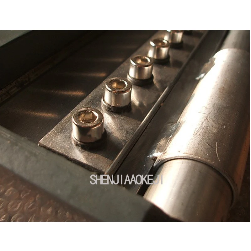 New Small manual bending machine 11224 Aluminum plate galvanized plate folding machine desktop bending machine tools 1pc