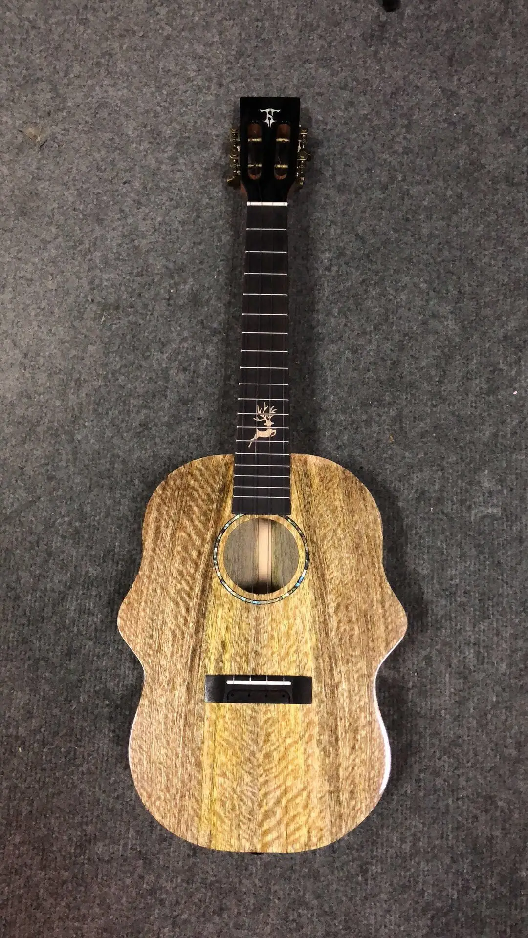 

28 inch mango wood single ukulele Hawaiian 4 string guitar instrument