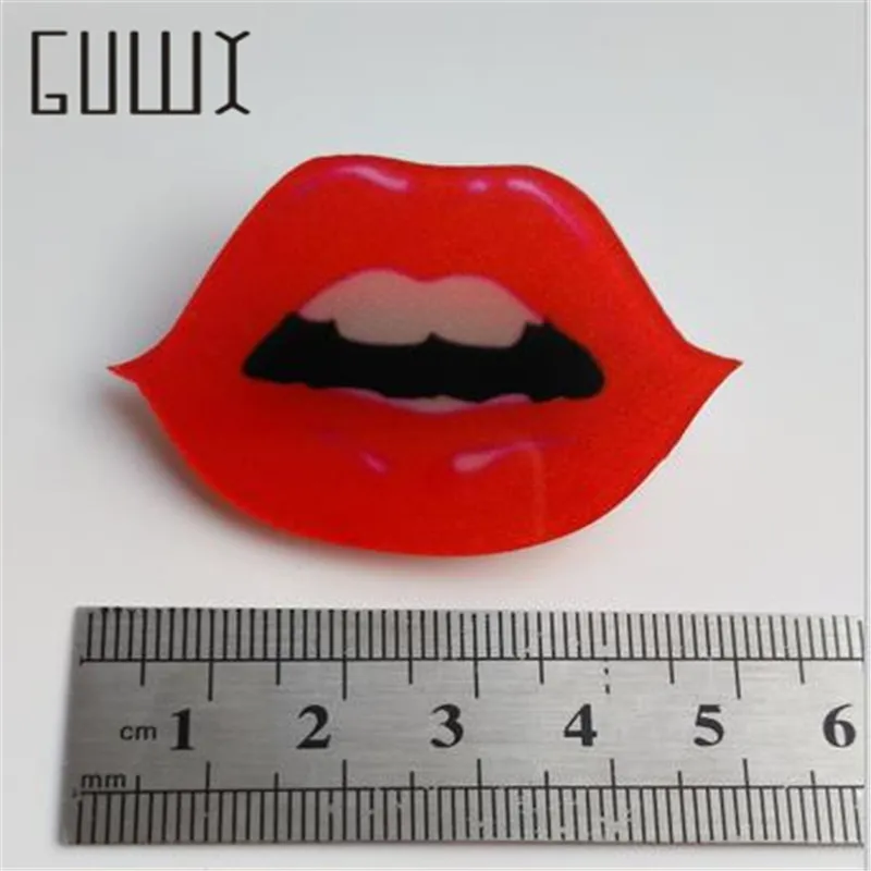 1pcs  Cute badges red lips acrylic pin badge symbol cartoon icon pack decoration Valentine's day gifts on Christmas day