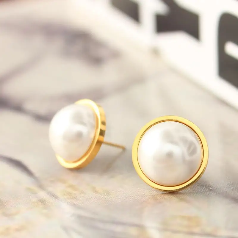 OUFEI Stainless steel Jewelry Pearl Earrings Woman Vogue 2019 Stud Earrings Gifts for women Fashion Jewelry Wholesale lots bulk