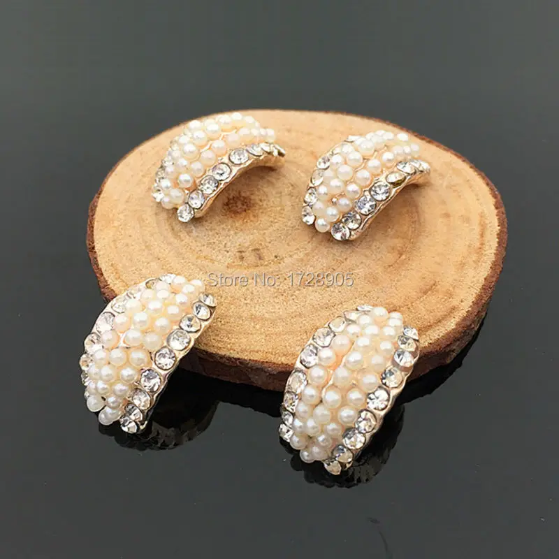 

Nail Art Decoration Classical Rhinestone Cambered Arc Pearls Flower Embellishment Button 18mm 20pcs Gold Cluster for Nail diy