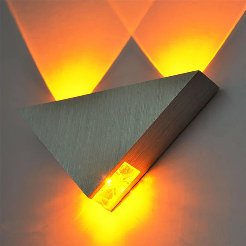 LED Wall Lamp 3W Aluminum Shell Triangle Wall Light Bedroom Home Lighting Luminaire Bathroom Light Fixture Modern Wall Sconce