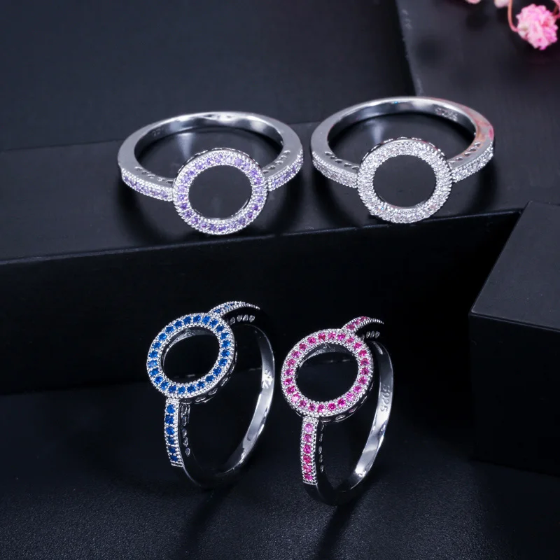 Pera Elegant Women Silver Color Jewelry Big Hollow Out Round Cut Cubic Zirconia Finger Rings for Ladies Engagement Party R095