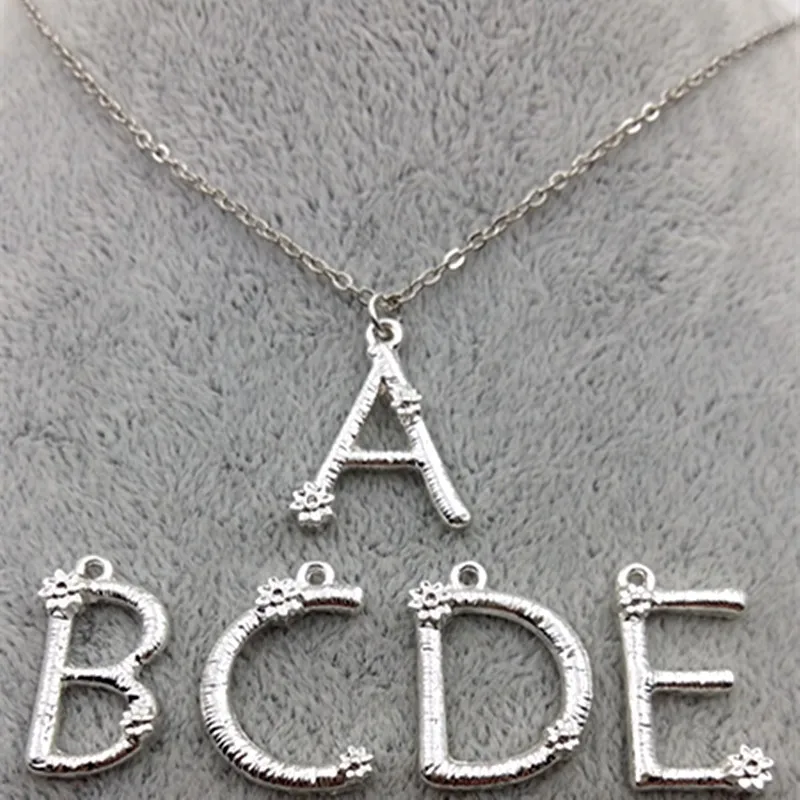 130pcs/lot Fashion 26 Letters Alloy Pendant  ABC Words Charms Alphabet A-Z Letter Tag Charms Jewelry accessories DIY 15*21.5MM