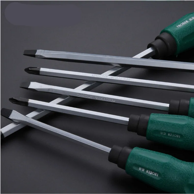 1PCS YT1826  4/5/6/8/10/12 Inch Magnetic Screwdriver  Chrome-Vanadium Steel Slotted/Philips Screwdriver  Free Shipping