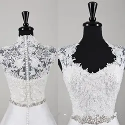 New Women's High Neck Wedding Jackets Sleeveless Buttons Back Lace Short Bridal Bolero Jacket Shawl White Wedding Accessories