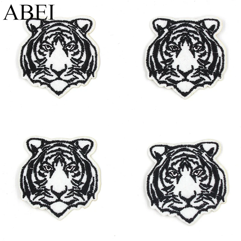 10pcs/lot Embroidered Tiger Appliques DIY Handmade Iron On Fabric Stickers Handmade Sew On Animal Pacthes Jeans Coats Badge