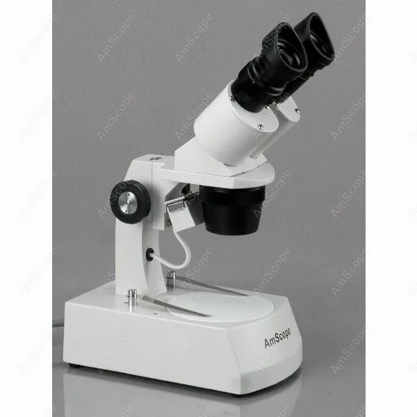 AmScope fournit un Microscope binoculaire stéréo 10X-30X avec 2 lumières halogènes