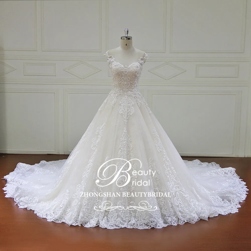 

Custom made Ball Gown Wedding Dresses Emboridey Lace Appliques Pearls Bridal Gowns Vestido De Novias Wedding Dress XF17020