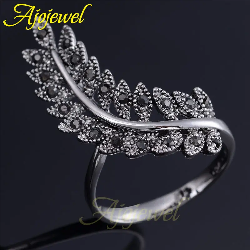 Ajojewel Original Black Rhinestone Leaf Ring Vintage Retro Chic Woman Jewelry For Fingers