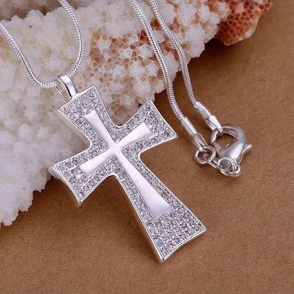 XLP240 Wholesale Shinning Pendants For Women Charm Silver Color Fashion Wedding Party Gifts Jewelry Insets Large Square Cross