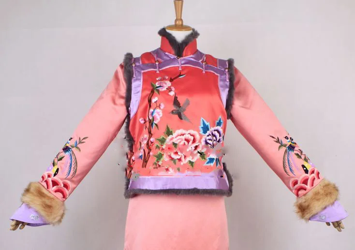 New TV Play Palace Lock Liancheng A Lost Princess Liancheng Embroidery Qing Princess XingDai Pink Costume