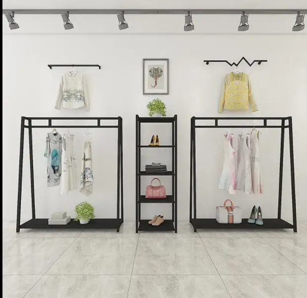 

Iron art vintage clothing store display rack gold men's and women's clothing rack display rack European floor style clothes.