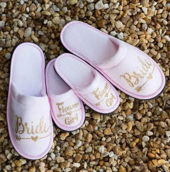 custom pink flower girl Wedding Slippers,wedding Bride&Bridesmaid name Slippers,Bridal Party Slippers.Bachelorette party gifts