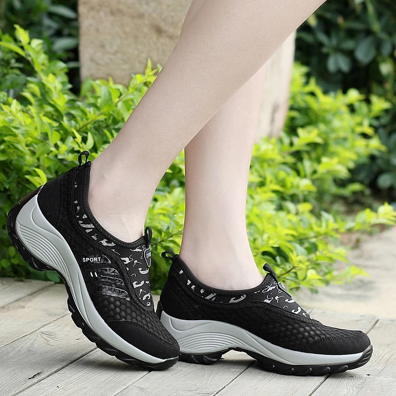 Travel Shoes Increased Sneakers Outdoor NET Walking Shoes Sports Mesh Breathable Hiking Shoes Soft Women Shoes