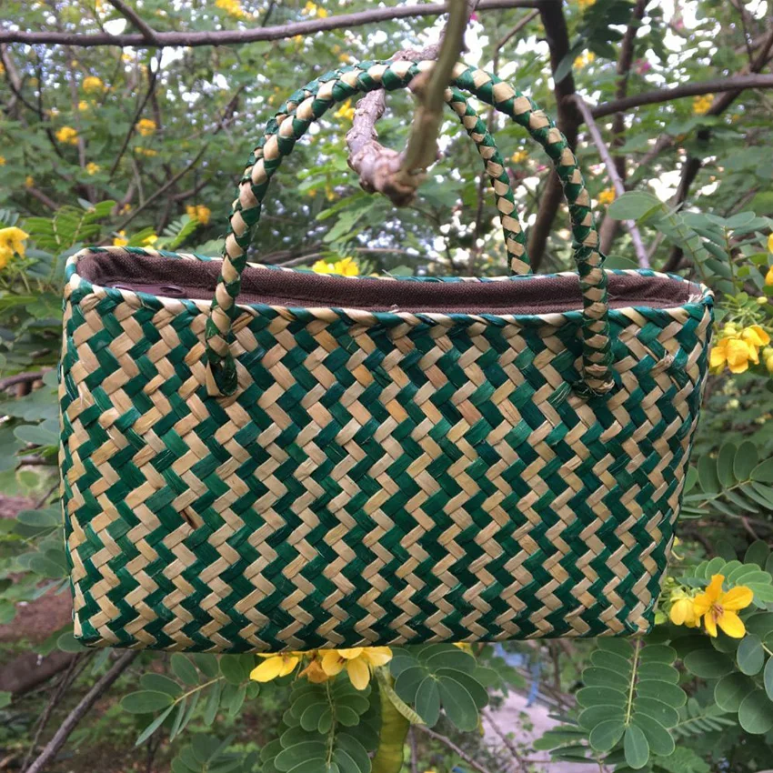 Thai version of pure hand-woven handbag retro fashion seaweed knit bag Mi Seoul women's vacation beach bag