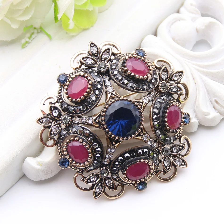 Sunspiceme Vintage Turkish Women Flower Brooch Retro Gold Color Arabian Ethnic Bride Jewelry Hijab Lapel Pin Resin Crystal Jewel