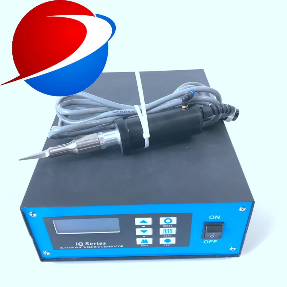 Ultrasonic ตัดมีดสำหรับพลาสติกและยาง 35 khz 300 W มีดอัลตราโซนิค