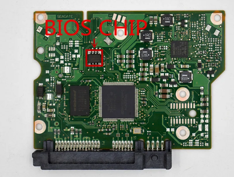 Nummer der Festplattenplatine des Seagate-Desktops 100687658   REV C, 100687658   REV B, 100687658   REV A / 1332