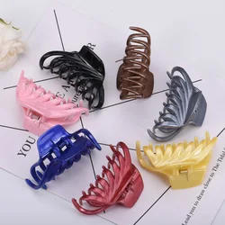 large senior 1Pcs Women Hair Clip Plastic Acrylic senior Hairpins Solid Black Hair Crab Claws Girls Make Washing Accessories