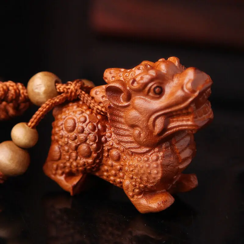 Wood 3D Carving Chinese Wealth Pixiu Pi Yao Statue Sculpture Keyring Key Chain