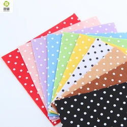 Drukuj Polka Dot filc poliestrowy tkaniny DIY Handmade szycia materiał do dekoracji wnętrz grubość 1mm Mix 10 kolorów 15x15cm N-10S2