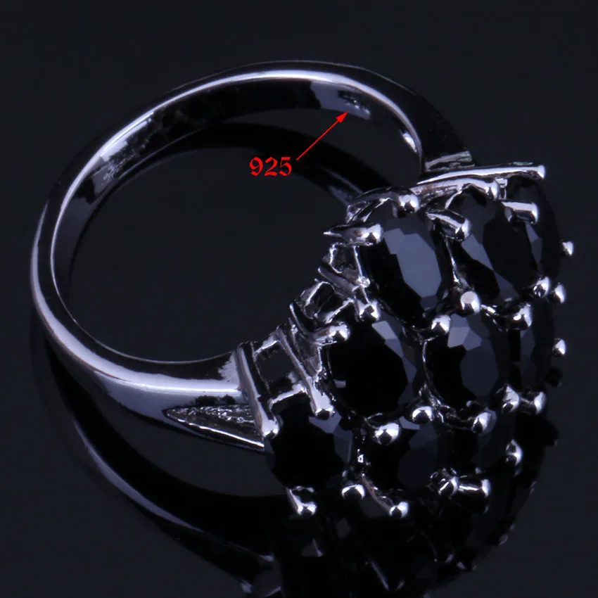 Dazzling Oval Black Cubic Zirconia Silver Plated Ring V0420