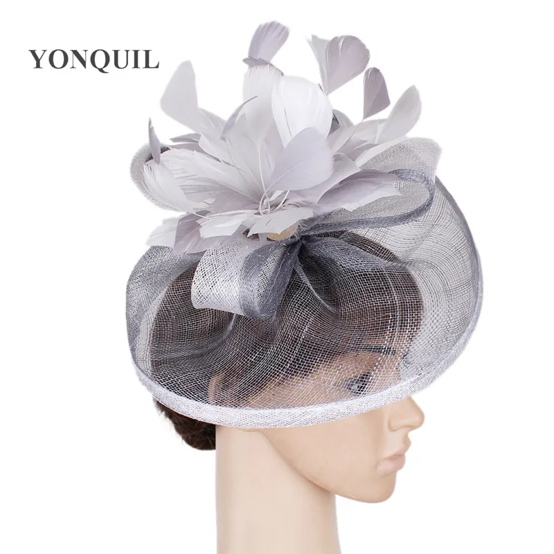 Elegante Sinamay Fascinator Hüte mit Feder blume Sinamay Trims Cocktail und Race Hüte Hochzeit Braut Kopf bedeckung mehrere Farben – Detail 17