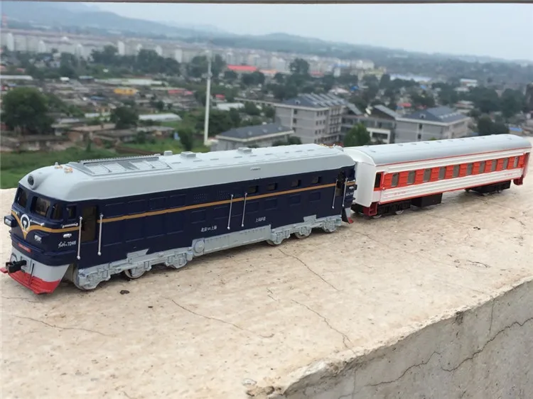 High simulation train model.1:87 scale alloy pull back Double train, passenger compartment,metal toy cars,free shipping